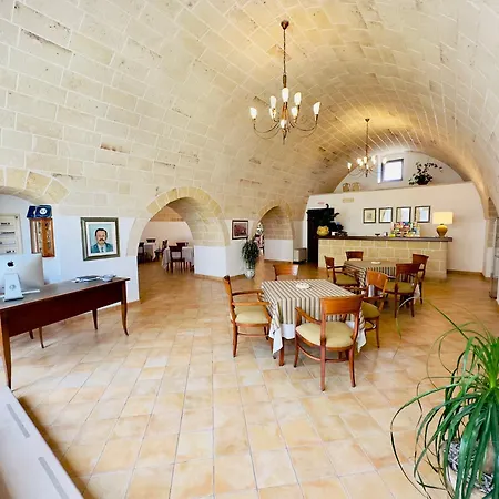 Masseria Torre Spagnola Bauernhof *